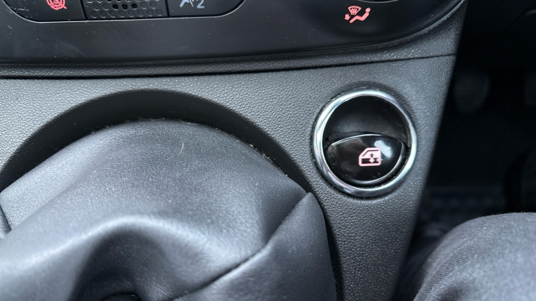 Fiat 500 1.0 Mild Hybrid 3dr Petrol Hatchback